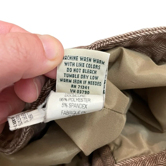 L.L. Bean Women’s Classic Fit Dress Pants in Brown Size 18 - Picture 7 of 9